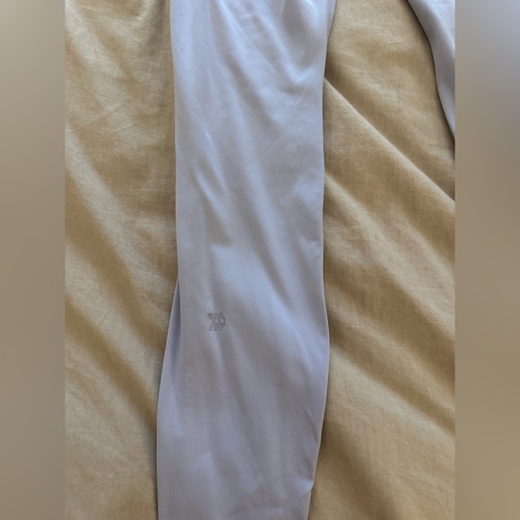 Target All in Motion Purple Lilac Leggings with Side Pockets - Picture 6 of 6